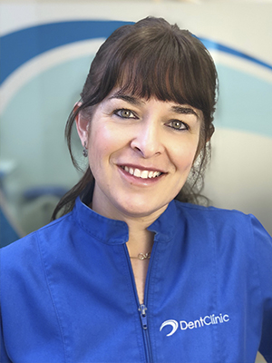 Carolina López Amador · Protesis y Auxiliar Dental · Clínica Dental Mataró