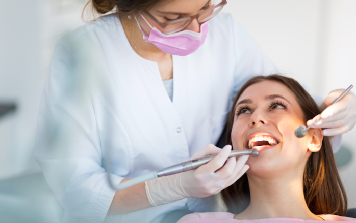 revisiones al dentista - mataro- dentclinic